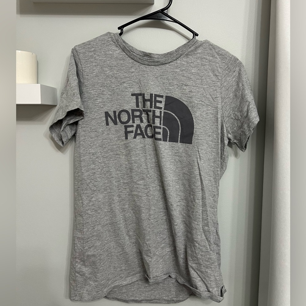 Women’s North Face T-Shirt